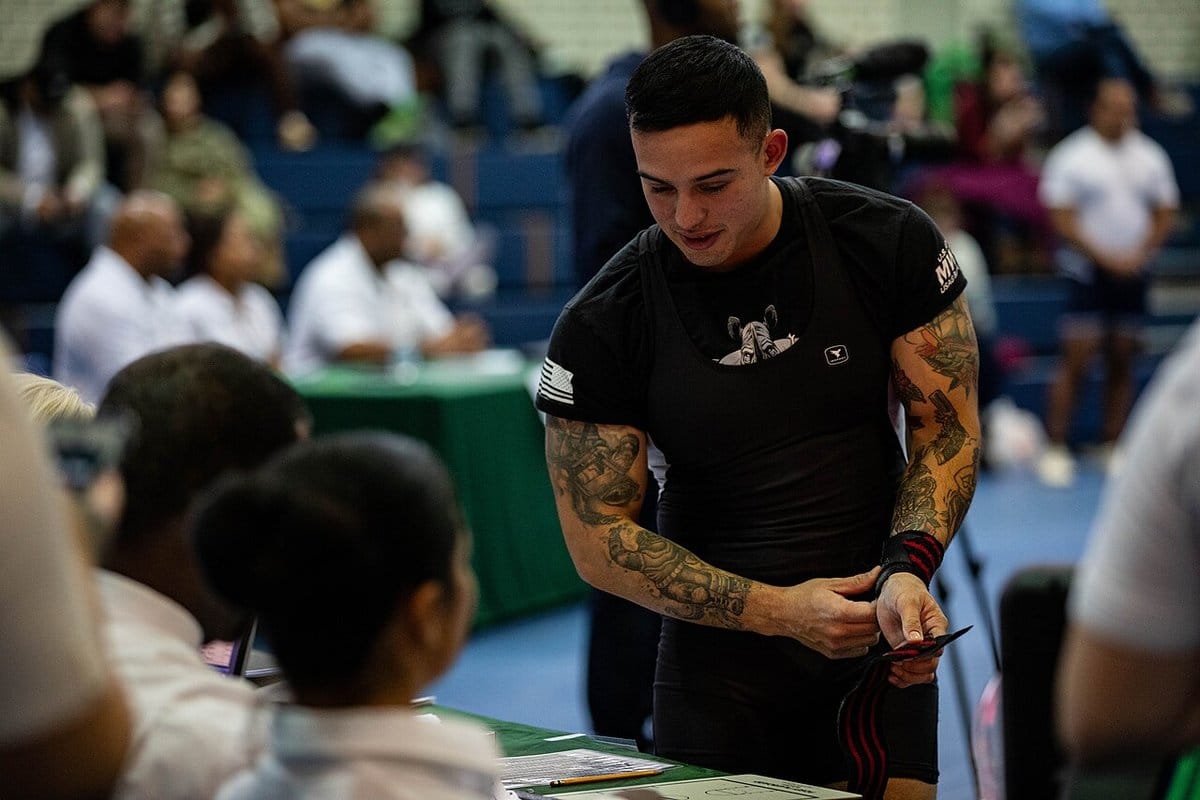 Athlete preparing at a powerlifting championship
